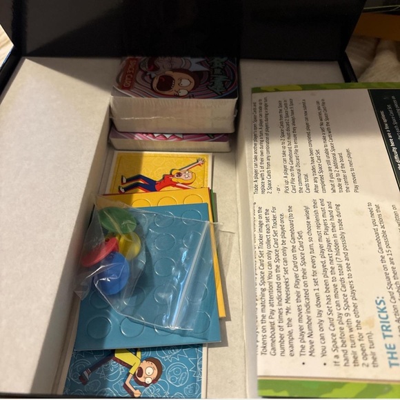 Rick and Morty Card Scramble Game - Green - Picture 3 of 3